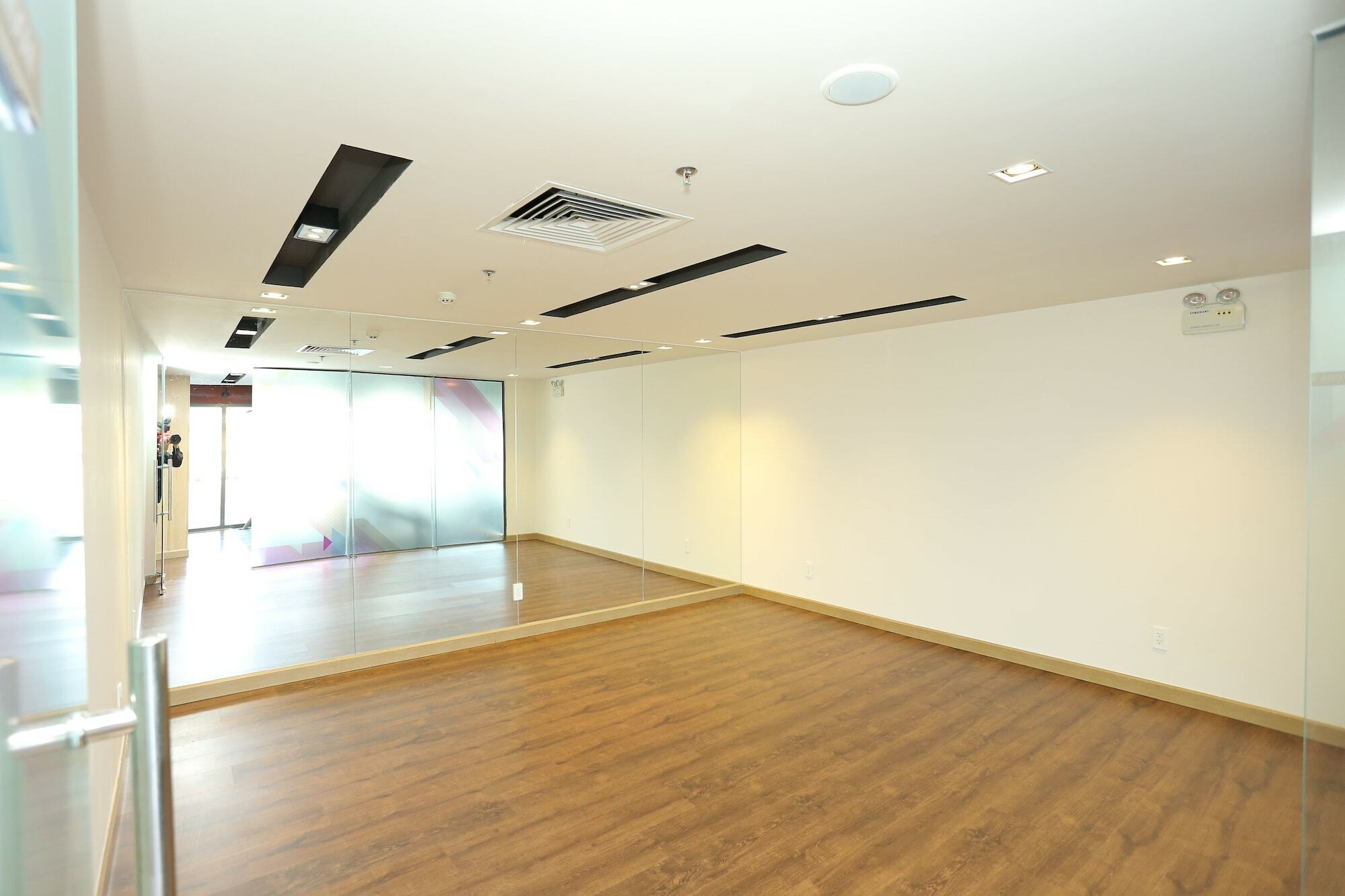 Citadines Central Binh Duong Thuan An Екстериор снимка